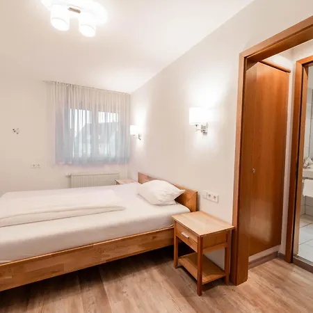 Hotel Westend 3*